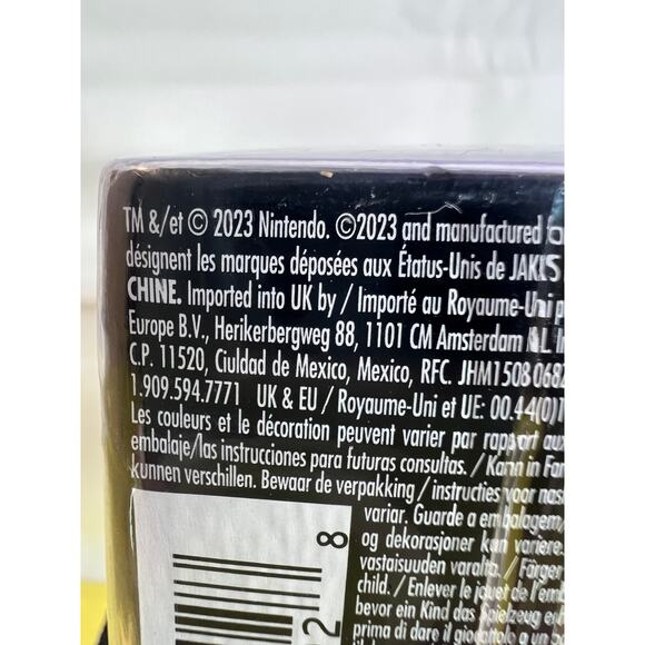 NEW  The Super Mario Bros Movie Goomba Mini Figure With Question Block - Picture 8 of 8